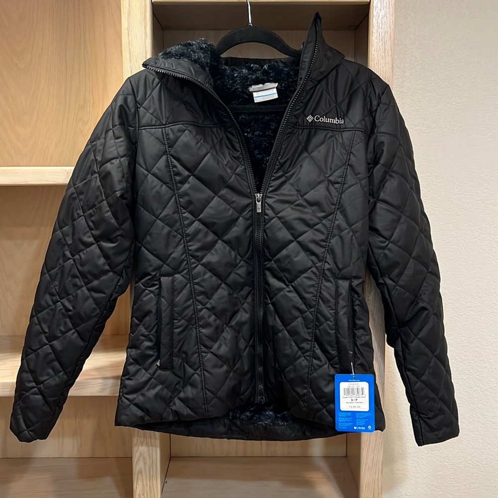 Columbia women’s hooded jacket